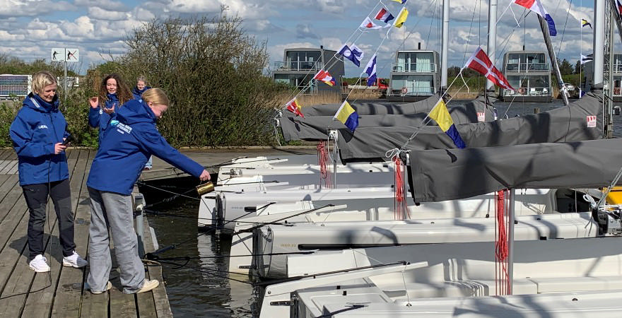 Anne Thimsen, Bork Havn Efterskole og elever