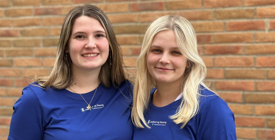 Esther Bernhard (tv) og Nanna Bech