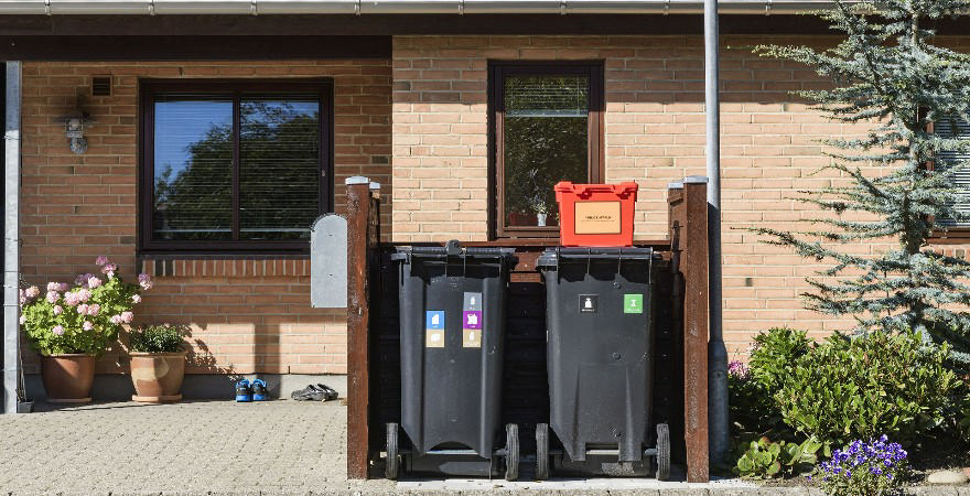 Den 3. oktober begynder uddelingen af nye affaldsbeholdere