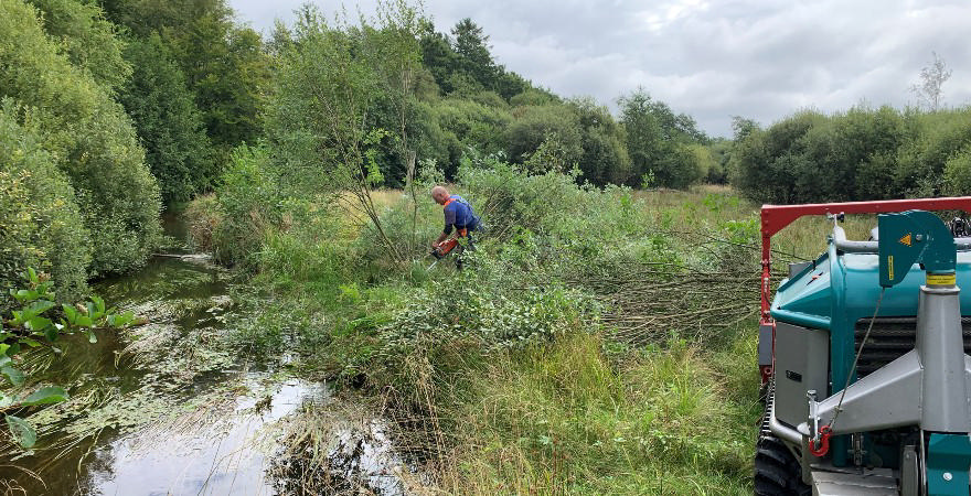 Erling Nielsen, Hoven er en af de tre lodsejere