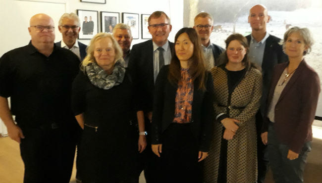 Destination Vesterhavets bestyrelse, tination Vesterhavets bestyrelse. Fra venstre er det: Søren Lydig, Finn Christensen, Lisbeth Valther (formand), Erik Buhl, Hans Østergaard (Næstformand), Liv Thøger-Aldahl (direktør), Søren Elbæk, Mette Bjerrum Jensen,